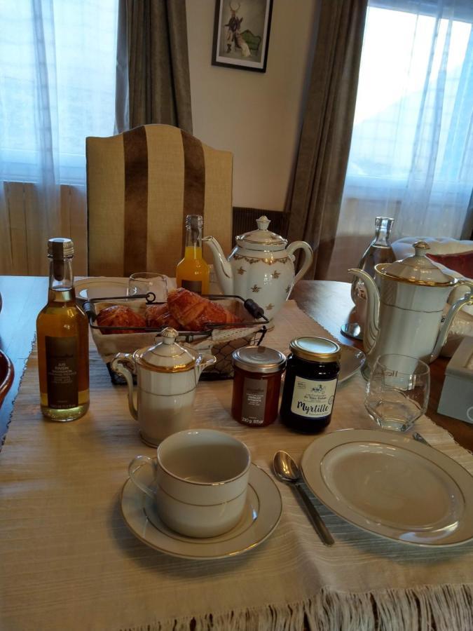 Saint-Georges-Haute-Ville Les Bessonnes Bed & Breakfast エクステリア 写真