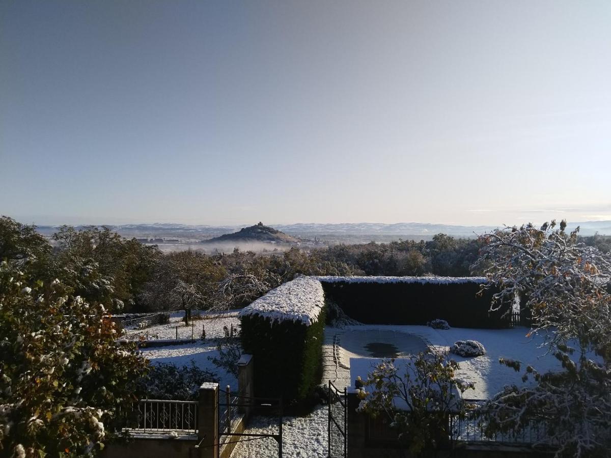 Saint-Georges-Haute-Ville Les Bessonnes Bed & Breakfast エクステリア 写真