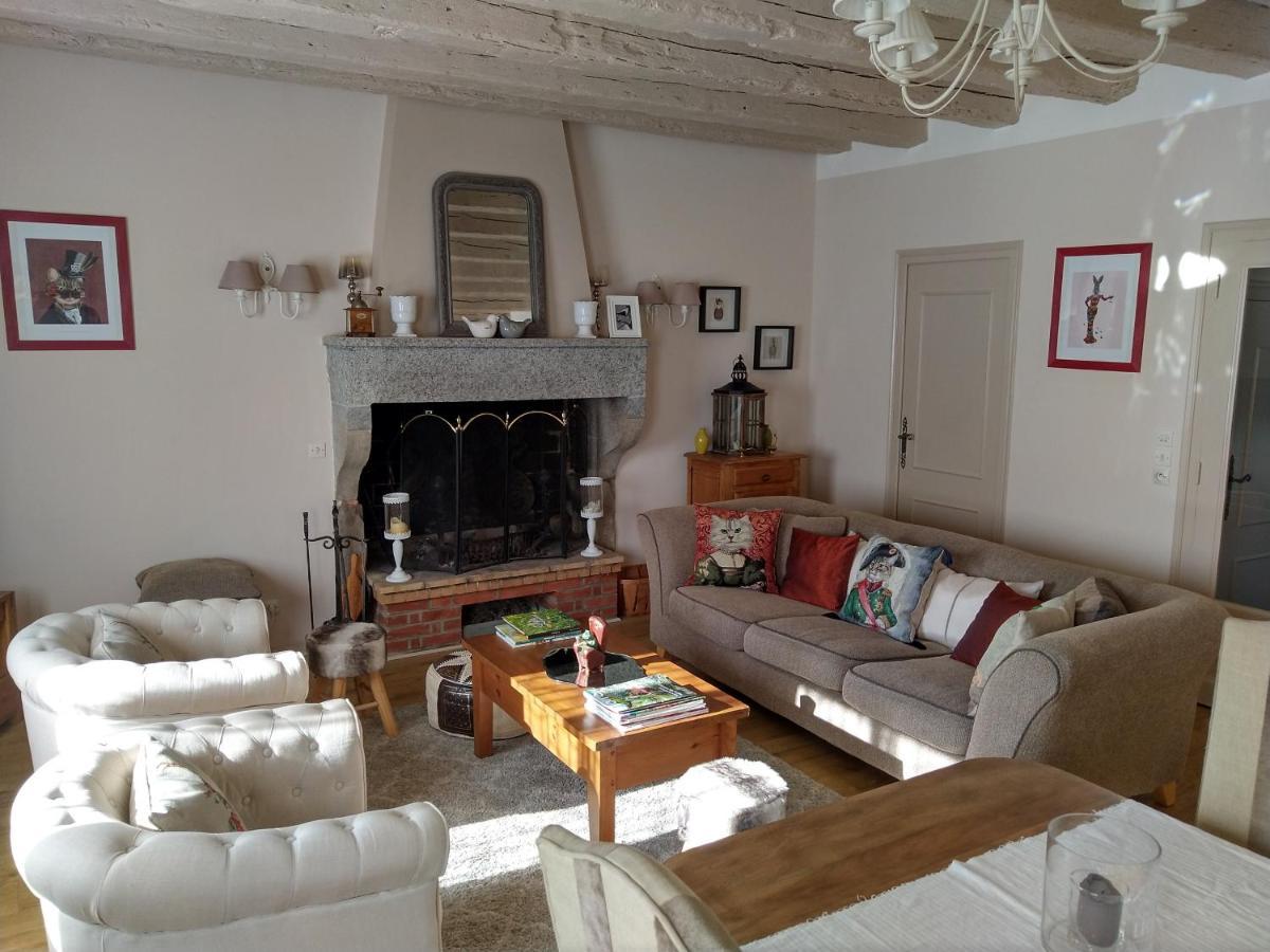 Saint-Georges-Haute-Ville Les Bessonnes Bed & Breakfast エクステリア 写真