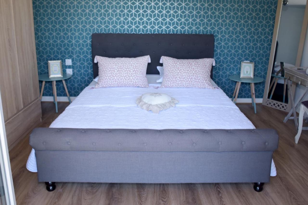 Saint-Georges-Haute-Ville Les Bessonnes Bed & Breakfast エクステリア 写真